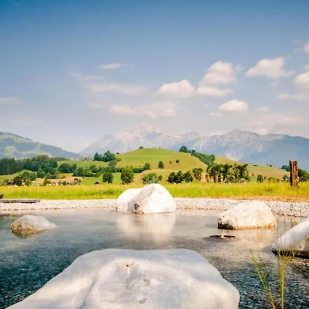 Modern In Near Area 度假居 *