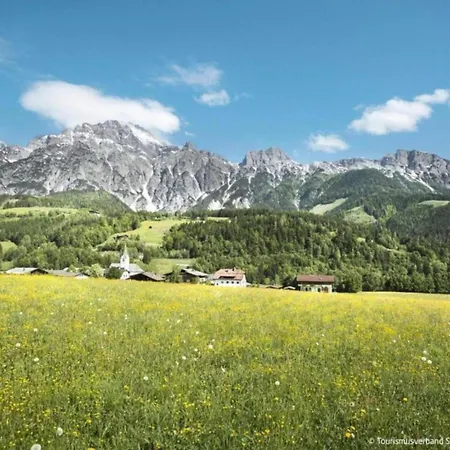 Modern In Near Area Semesterbostad Maria Alm am Steinernen Meer