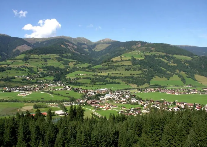 Modern In Near Area 度假居 *